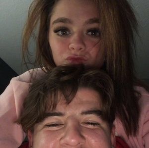 Meet your Posher, Claudia